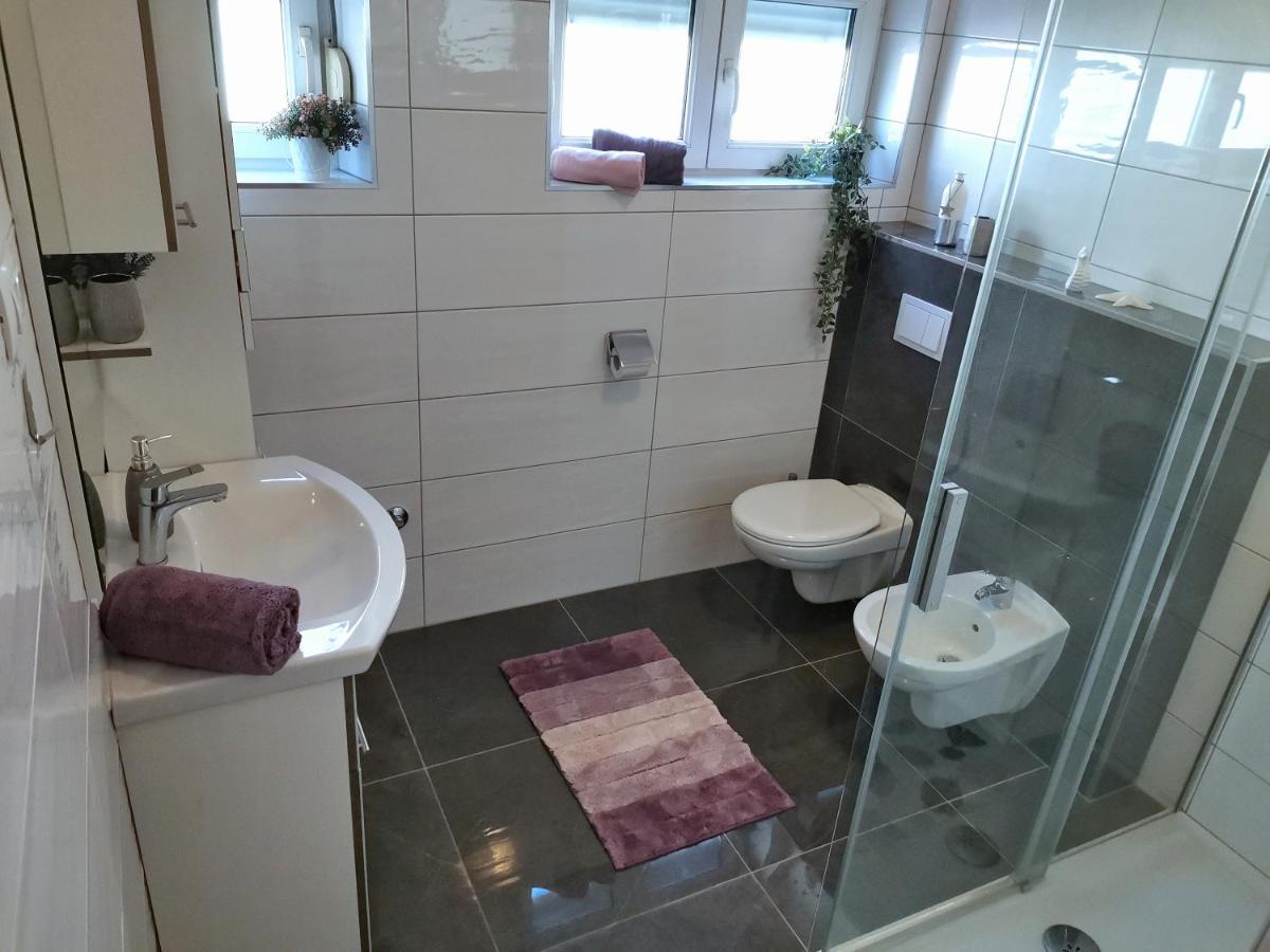 Apartment Marina Podstrana Luaran gambar
