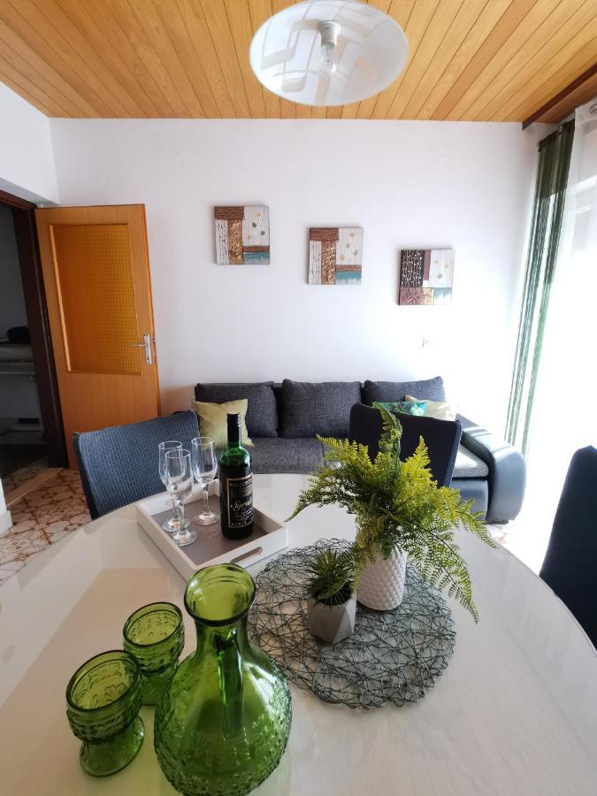 Apartment Marina Podstrana Luaran gambar