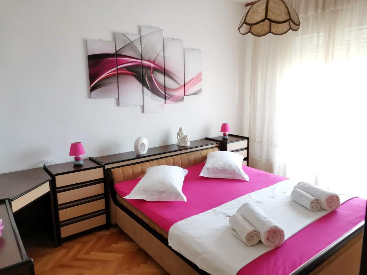 Apartment Marina Podstrana Luaran gambar