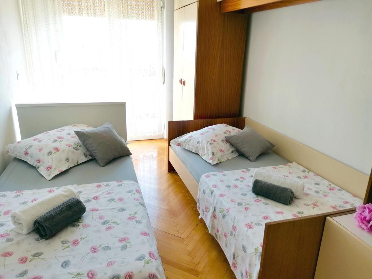 Apartment Marina Podstrana Luaran gambar