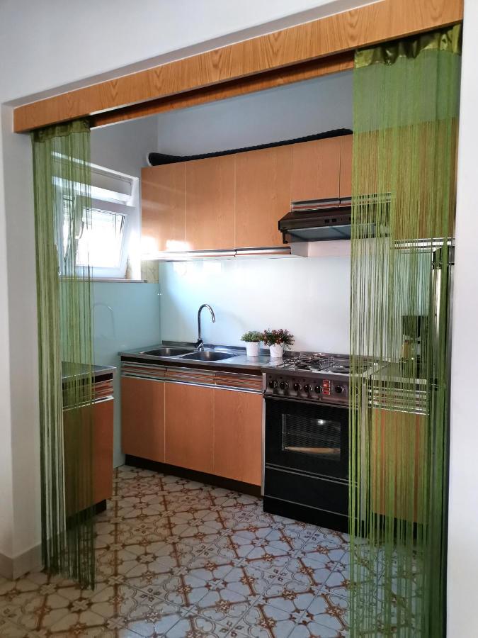 Apartment Marina Podstrana Luaran gambar