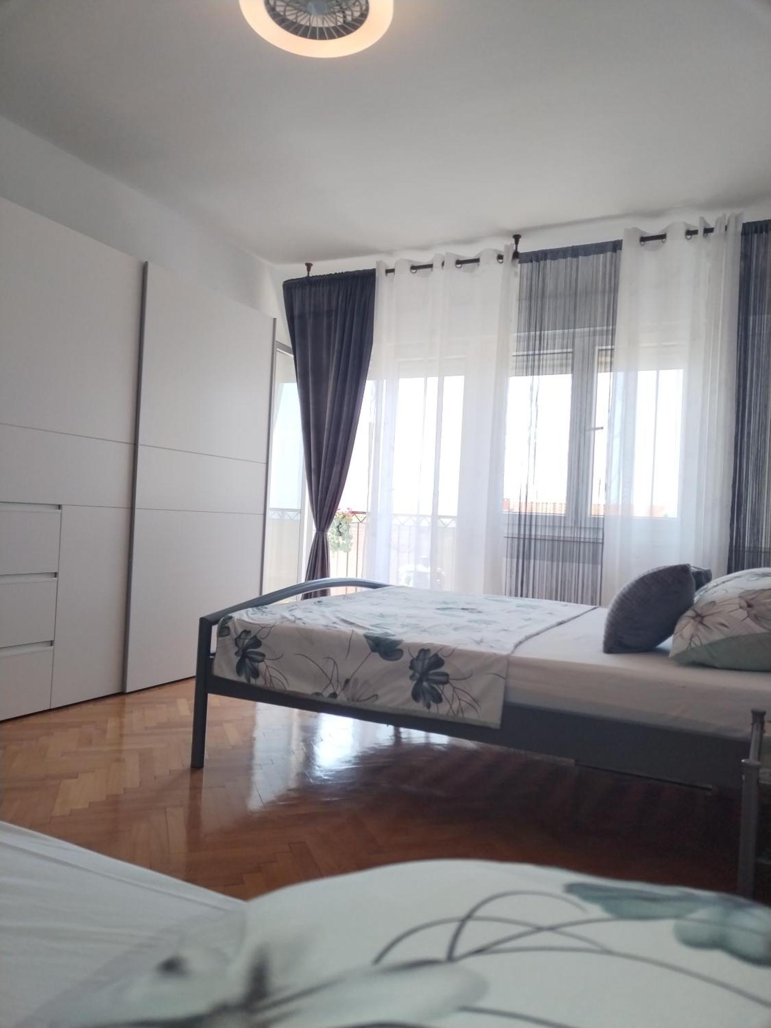 Apartment Marina Podstrana Luaran gambar